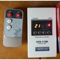 Termostat UTH-170R